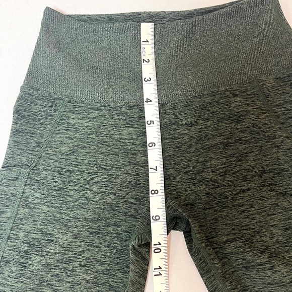 Ladies Kirkland Cozy Green Leggings with Side Pockets - S or XS - Picture 6 of 9